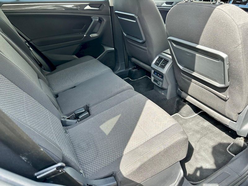 Volkswagen Tiguan (2020) ALLSPACE 2.0 TDI SCR 140 kW 4M - fotka 20 z 25
