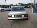 Mercedes-Benz 124 2.0i,100kW,KLIMA,ABS - náhled 4