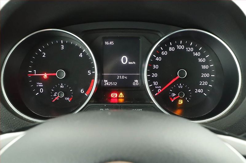 Volkswagen Polo (2016) 1.4 TDI, Tempomat - fotka 9 z 15