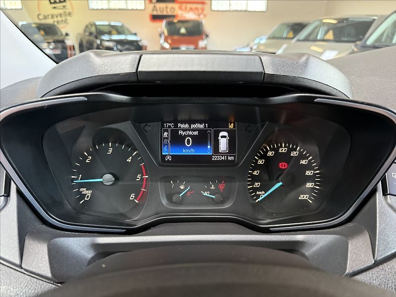 Ford Tourneo Custom 2,0 L2,96kW,1maj,nové rozvody - fotka 16 z 30