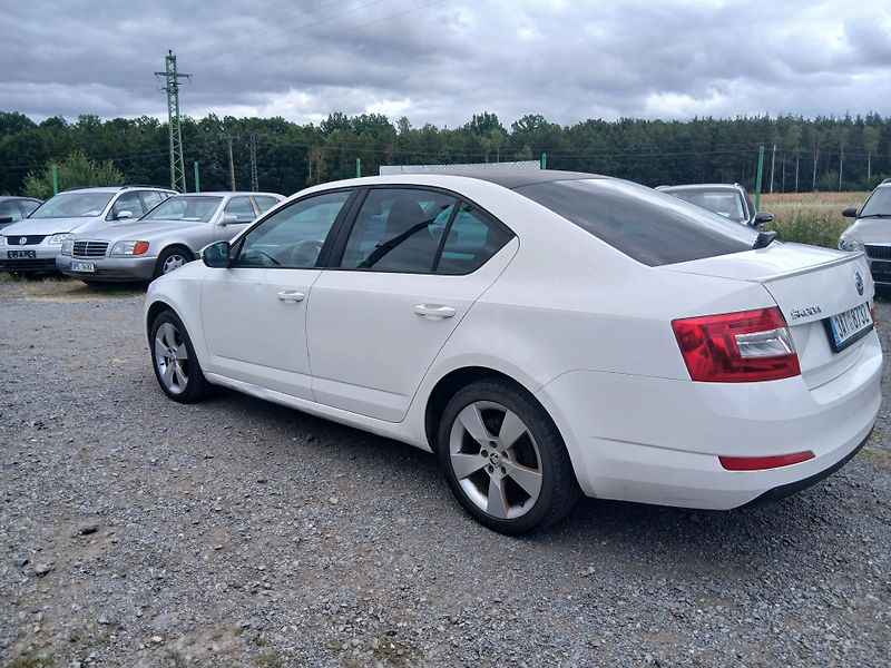 Škoda Octavia 3, 1.2 TSI, plně pojízdné  - fotka 6 z 27