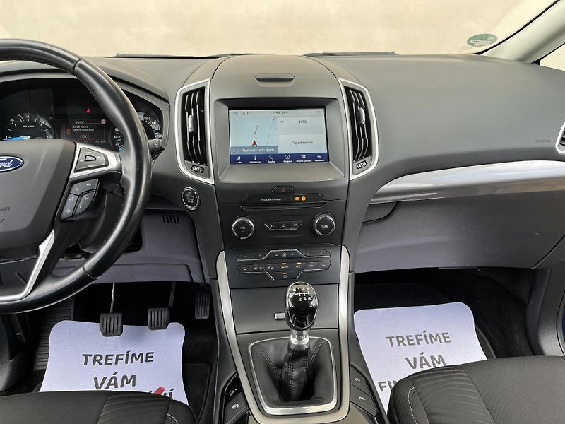 Ford S-MAX (2021) 2.0Eco NEZ*TOPENÍ ACC KAMERA - fotka 28 z 39