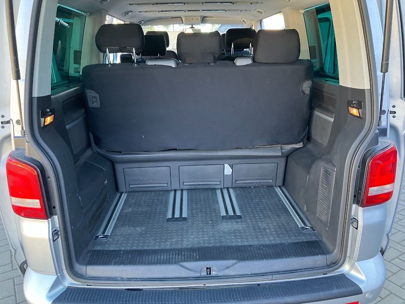 Volkswagen Multivan (2013) 2.0TDI 103kW 7MÍST TZ NOVÉ ČR - fotka 15 z 25