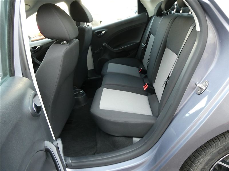 Seat Ibiza 1,0 MPi 55kW serviska - fotka 21 z 41