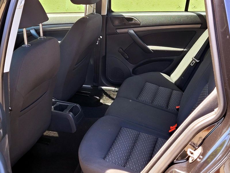 Škoda Octavia 1,2TSi 105k*SERV.KNÍŽKA*       - fotka 18 z 42