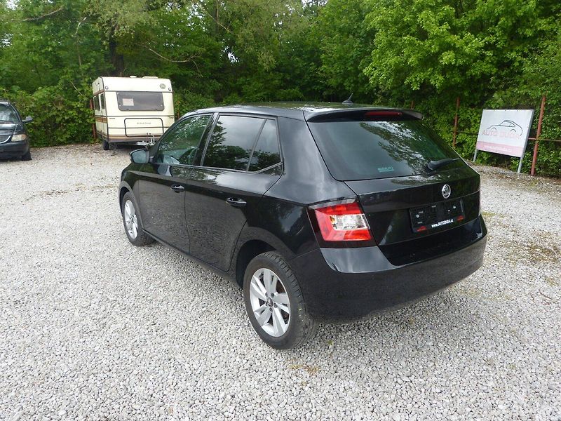 Škoda Fabia 1.2 TSI - fotka 4 z 17