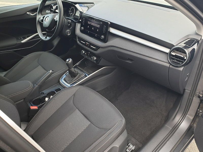 Škoda Fabia (2023) STYLE TSI 70/1.0 M5F - fotka 14 z 26