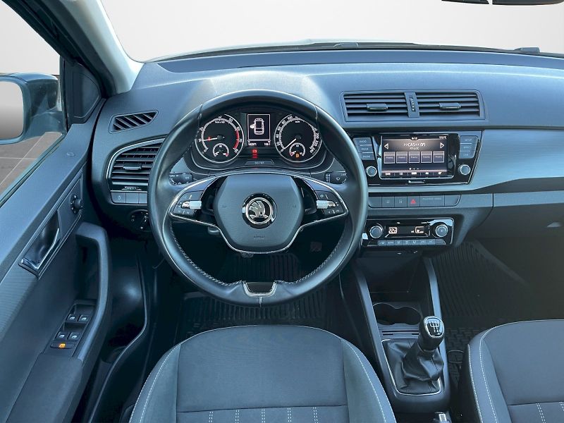 Škoda Fabia (2021) 1.0 TSI 70kW Style Plus combi - fotka 6 z 30