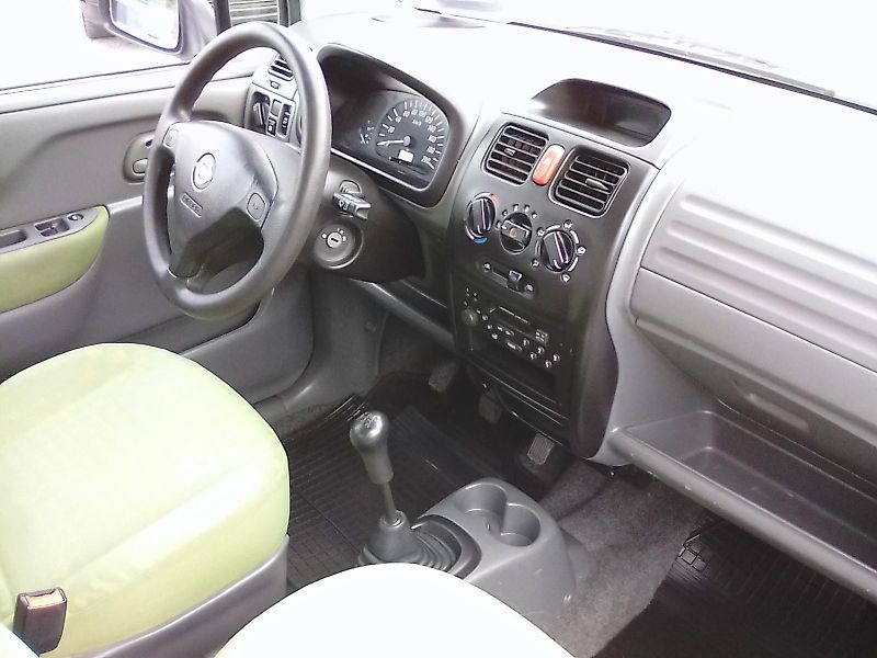 Opel Agila (2001) 1.0i , doložená historie - fotka 20 z 35