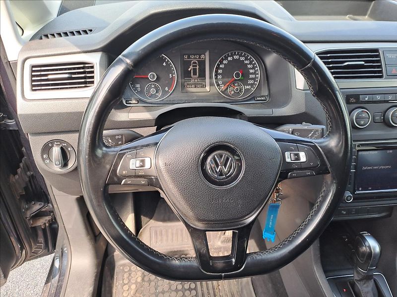 Volkswagen Caddy 2,0 TDI DSG - fotka 11 z 14
