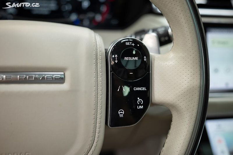 Land Rover Range Rover Velar P380 280 kW R-Dynamic - fotka 17 z 36