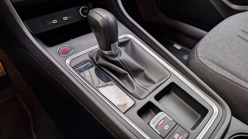 Seat Ateca 1.5 TSI Style DSG ACC Kamera - fotka 20 z 22
