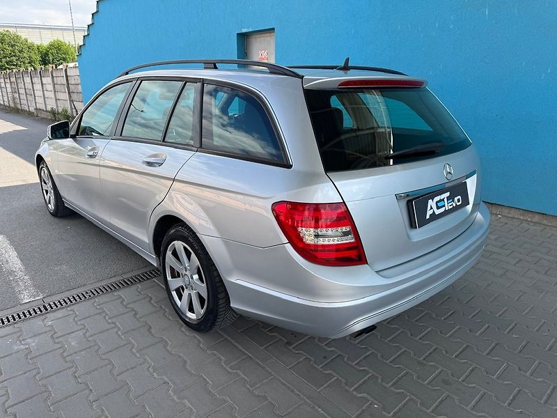 Mercedes-Benz Třídy C (2012) C 200 CDI kombi - fotka 3 z 47