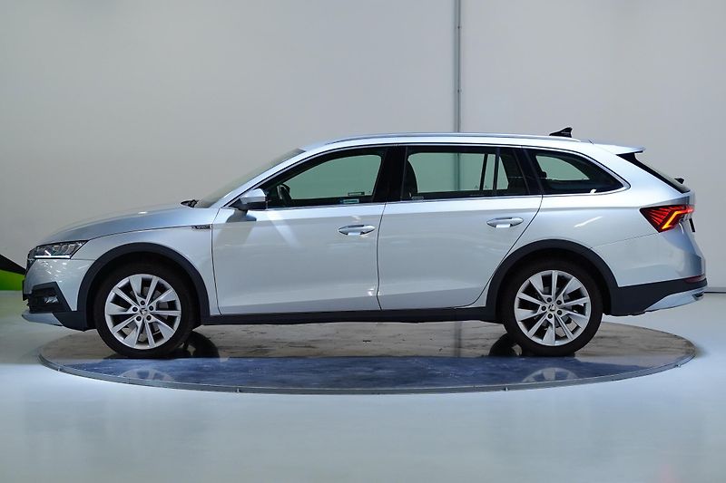 Škoda Octavia - fotka 3 z 30