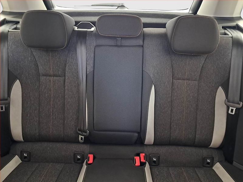 Škoda Kamiq (2021) Style Plus 1.0 TSI - fotka 10 z 19