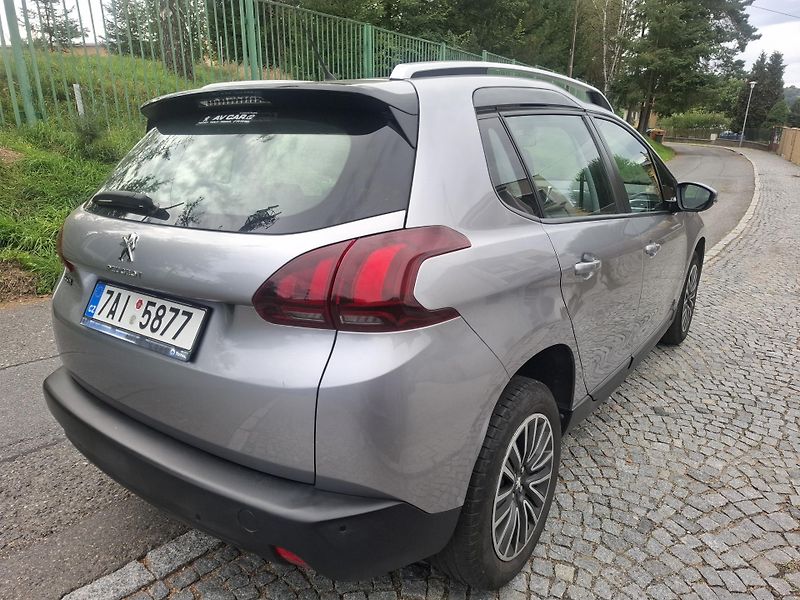 Peugeot 2008 (2019) Perfektni tech.stav - fotka 4 z 20
