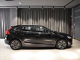 Volvo V40 2,0 D3 Cross Country Adapt.tem - náhled 2