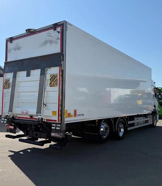 Renault Trucks T (2020) 440 6x2 chlaďák EURO 6 - fotka 4 z 20