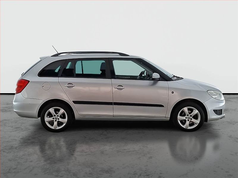 Škoda Fabia (2012) 1.2 TSI, Tempomat - fotka 6 z 16