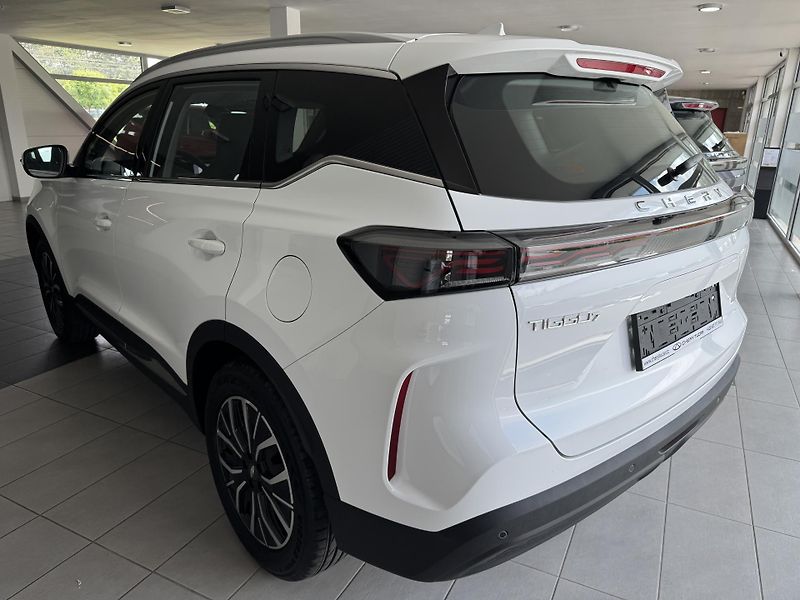 Chery Tiggo 7 (2026) 1,6T ICE Luxury FWD - fotka 3 z 53