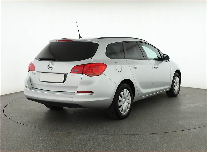 Opel Astra (2015) 1.6 CDTI, Serv.kniha, Tempomat - fotka 5 z 14