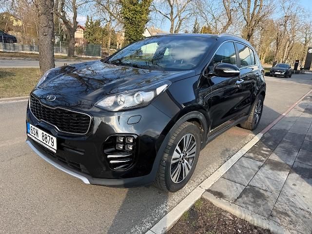 Kia Sportage 2.0 CRDi 4x4  - fotka 3 z 11