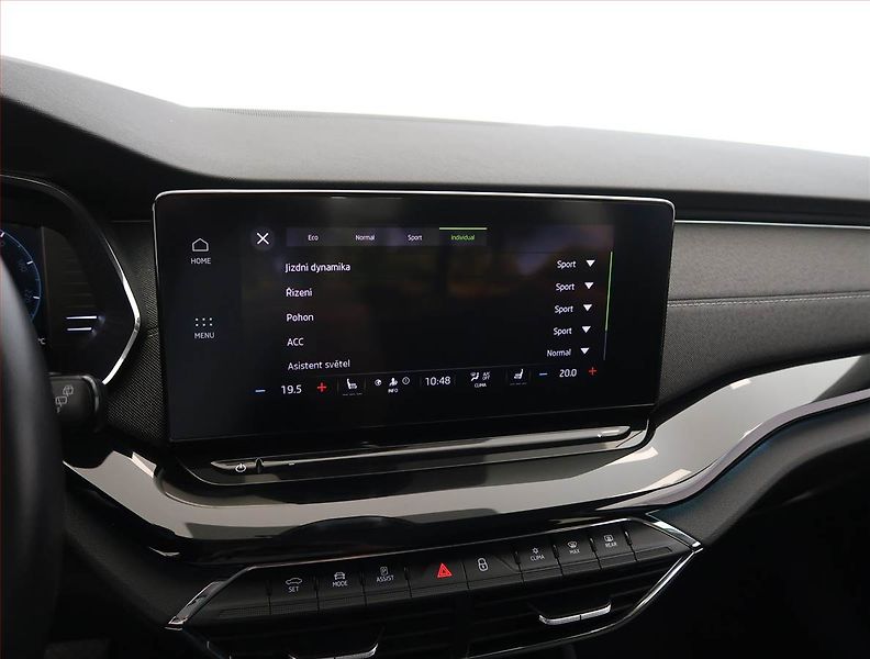 Škoda Octavia (2022) 2.0 TDI, Automat, ČR,1.maj - fotka 21 z 28