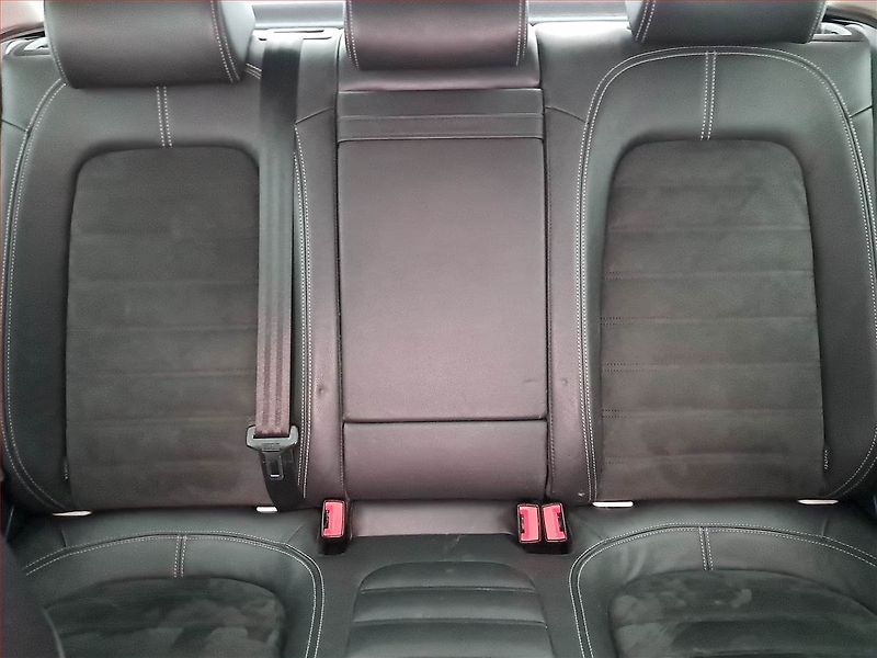 Volkswagen CC (2014) R-line 2.0 TDI, 4X4, Automat - fotka 10 z 18