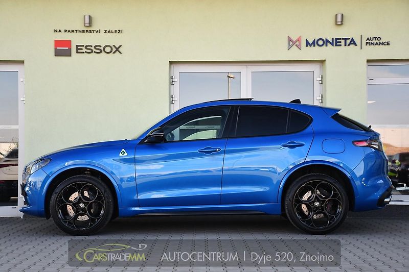 Alfa Romeo Stelvio 2.9V6 Bi-T.382 kW QUADRIFOGLIO - fotka 2 z 61