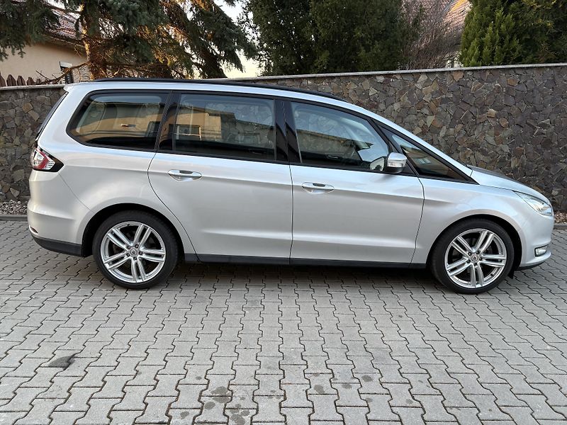Ford Galaxy (2017) 2.0 TDCi 110 kW  7 MÍST - fotka 2 z 17