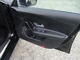 Mercedes-Benz CLA 1,5 180D, digiklima,servis, - náhled 10