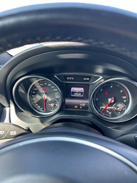 Mercedes-Benz CLA (2018) - fotka 7 z 14
