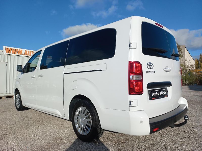 Toyota ProAce Verso (2023) 2.0D-4D 106kW L2 8-míst ČR DPH - fotka 6 z 21