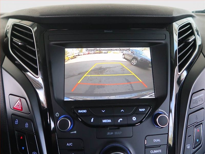 Hyundai i40 (2018) 1.7 CRDi, Navi, Tempomat - fotka 13 z 16