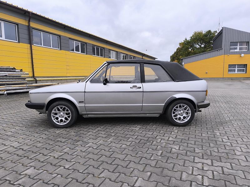 Volkswagen Golf (1982) PŮVODNÍ STAV,KOMPLETNÍ DOK. - fotka 4 z 50