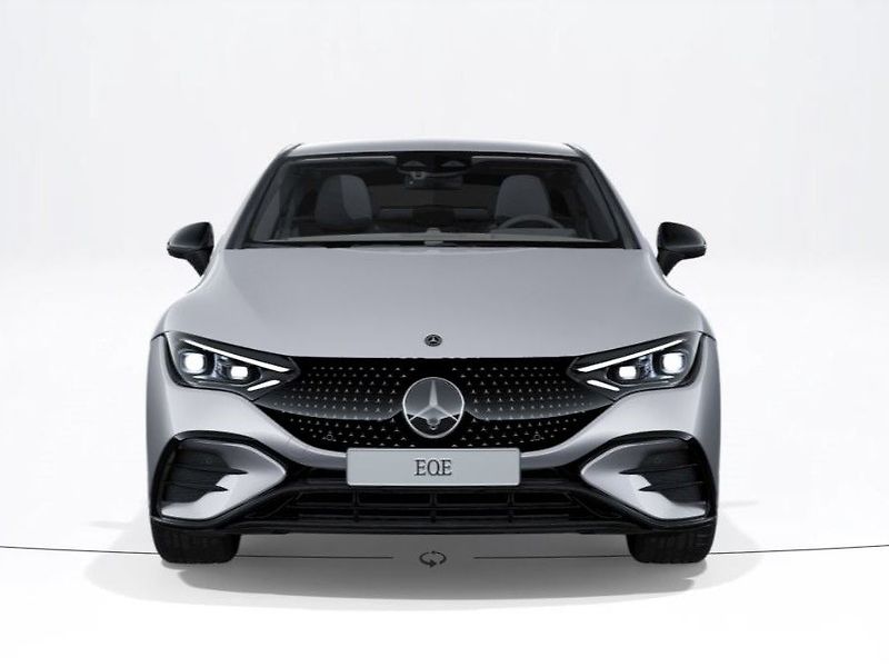 Mercedes-Benz EQE (2026) 350 4MATIC Electric Art Editio - fotka 2 z 8