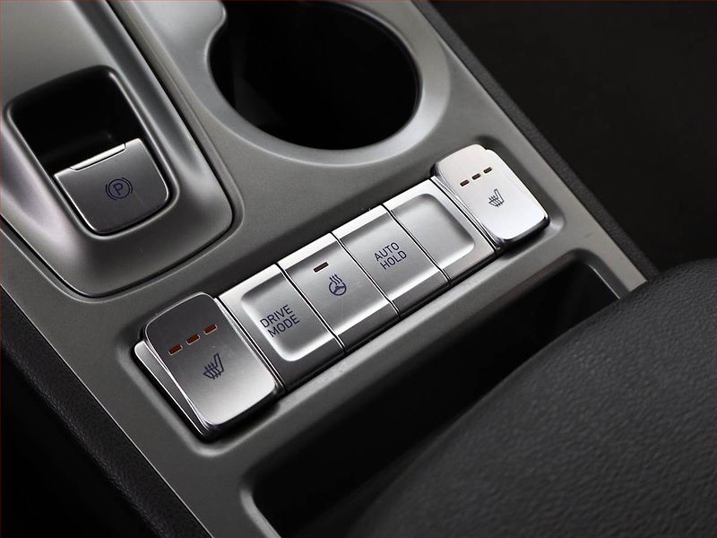 Hyundai Kona (2021) Smart Electric 39 kWh, SoH 92% - fotka 16 z 20