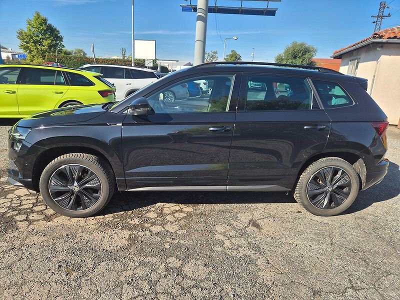 Škoda Karoq SportLine 2,0 TDI DSG 4x4 - fotka 8 z 34