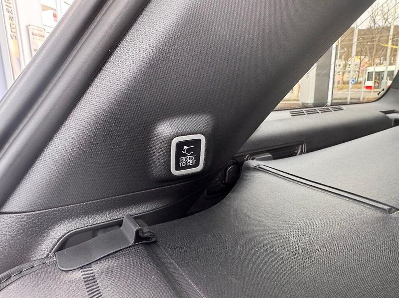 Jeep Grand Cherokee (2025) Summit Reserve 4xe (380k) 8AT - fotka 49 z 50