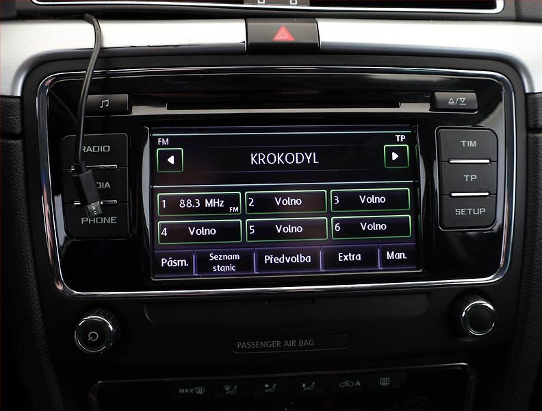 Škoda Superb (2013) Ambition 2.0 TDI, Serv.kniha - fotka 15 z 18