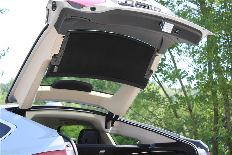 BMW Řada 3 320i GT / xDrive / HUD / 360° - fotka 11 z 49