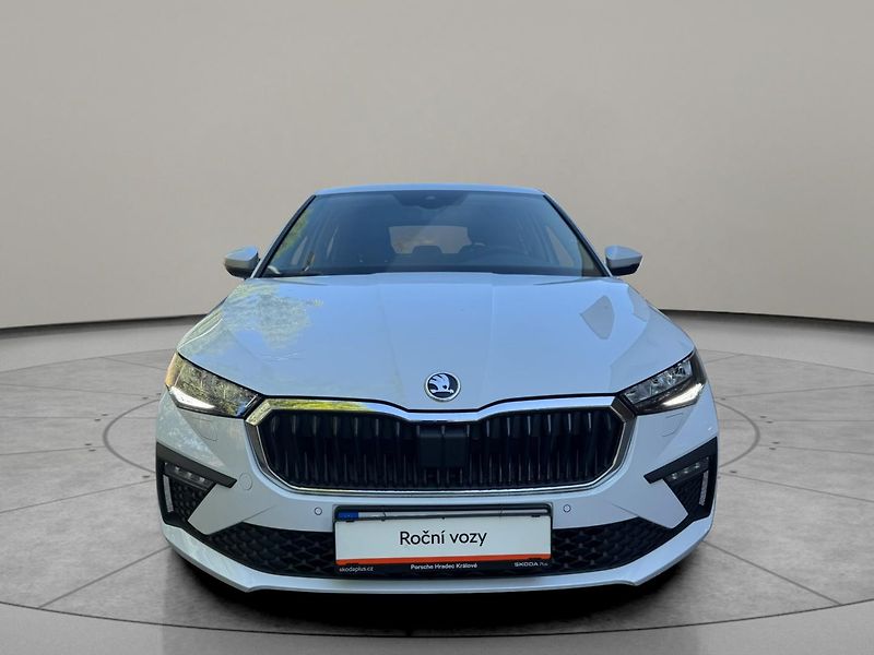 Škoda Scala Selection 1.0 TSI 85kW - fotka 4 z 25