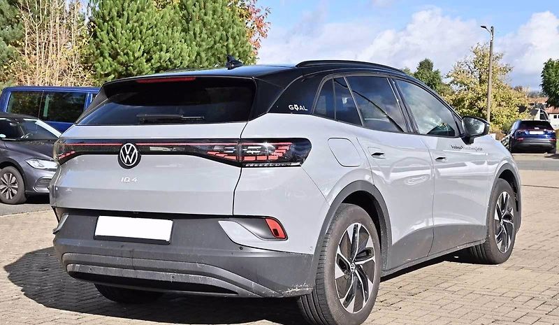 Volkswagen ID.4 Pure Perf. Matrix Kamera ACC - fotka 3 z 9