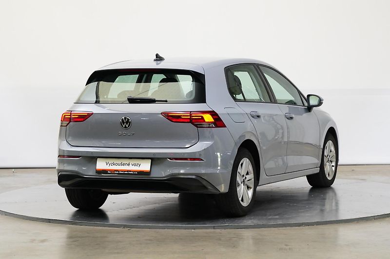 Volkswagen Golf - fotka 2 z 23