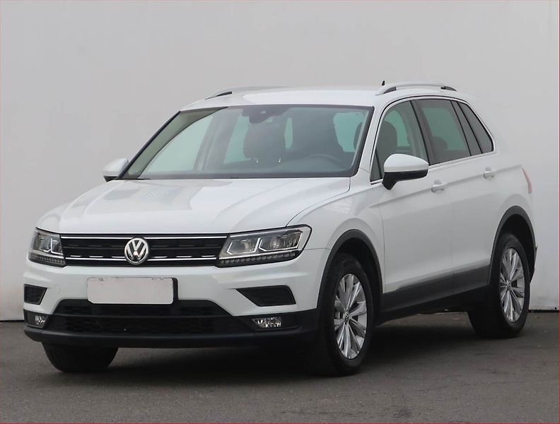 Volkswagen Tiguan (2019) Comfortline 2.0 TDI, 4X4 - fotka 2 z 22