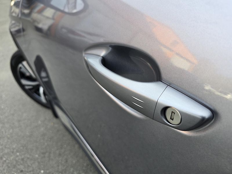 Peugeot 5008 1,5 HDI ALLURE 7-MÍST NAVI DPH - fotka 44 z 46