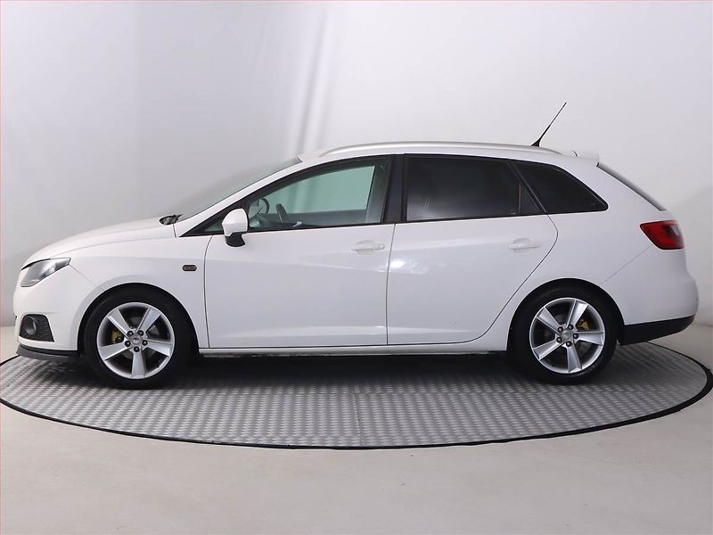 Seat Ibiza (2012) 1.2 TSI, Automat, Serv.kniha - fotka 3 z 17