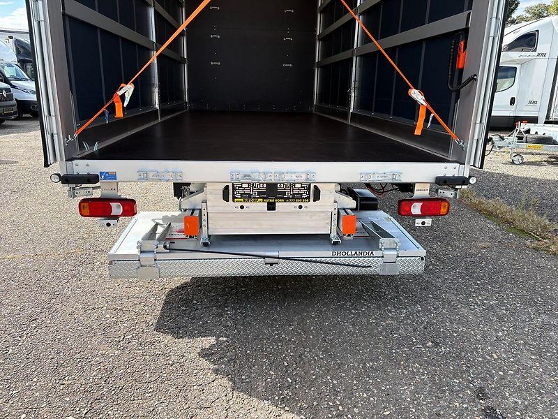Iveco Daily (2026) 3.0AUT, 210HP, 15palet, Čelo - fotka 13 z 38