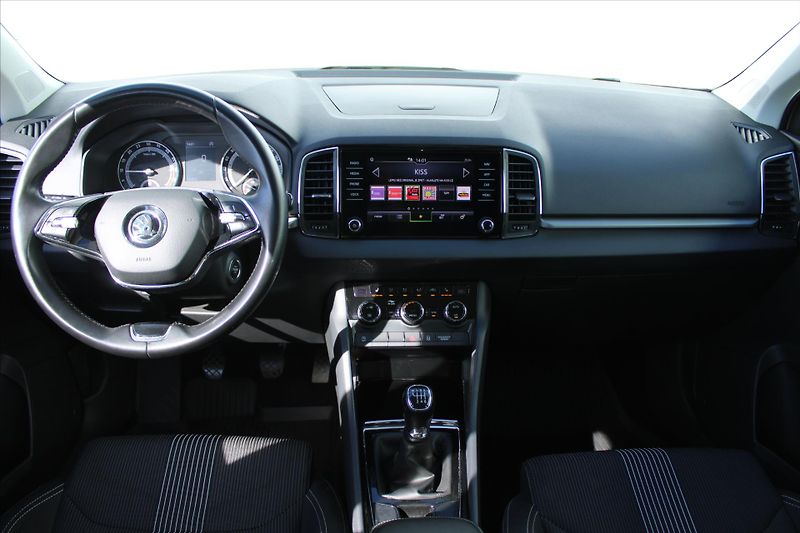Škoda Karoq 2.0TDI 110kW 1MAJ. ČR - fotka 12 z 27