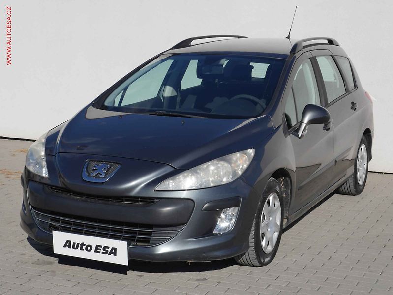 Peugeot 308 (2010) 1.6 16V, ČR - fotka 3 z 15